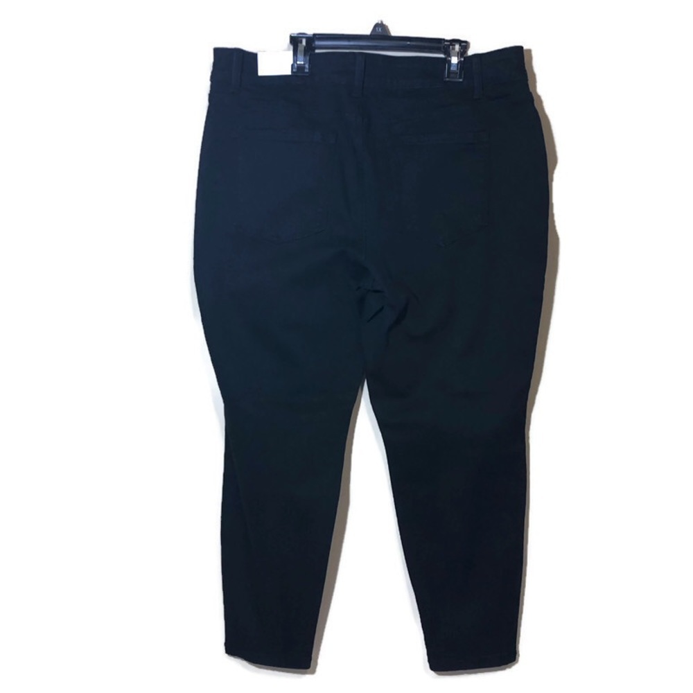 Maurices mid rise denim flex XL X-short black jeggings. - Picture 3 of 8